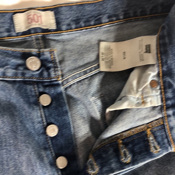 501 Levi’s Original Button- Fly - Picture 3 of 8